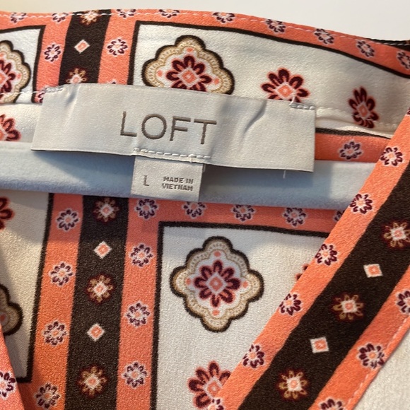 Loft Apricot/Taupe Blouse-size L - Picture 2 of 3